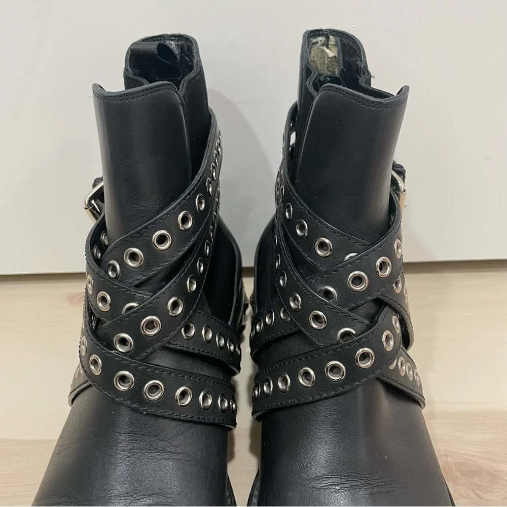 Miu Miu 5T652A Bisonte 2 Nero (Black) Women’s Biker Leather Boots Size 41 Buckle - Picture 5 of 16
